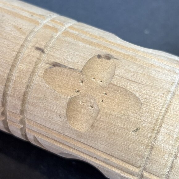 Springerle Wooden Rolling Pin Cookie Press Mold Holiday Baking Decorating Tool - Picture 7 of 9